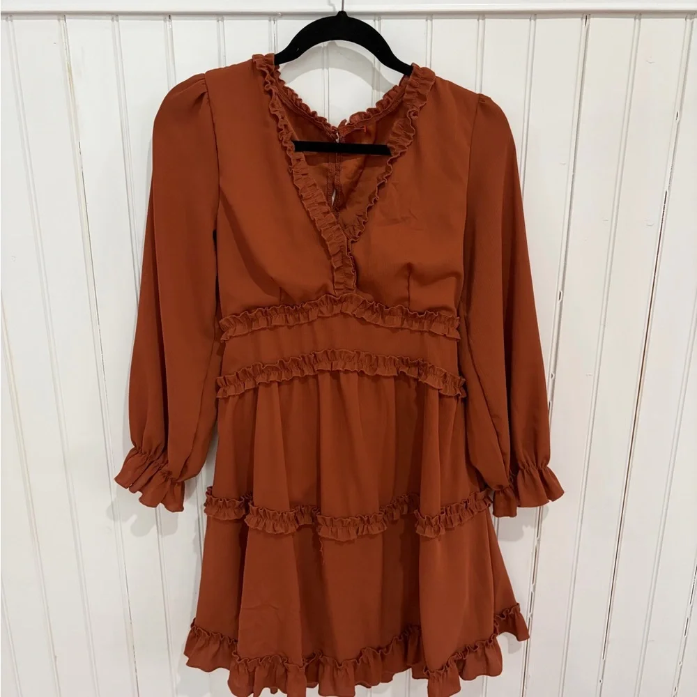 Flowy Open Back Cinnamon Mini Dress size Small - Picture 4 of 8